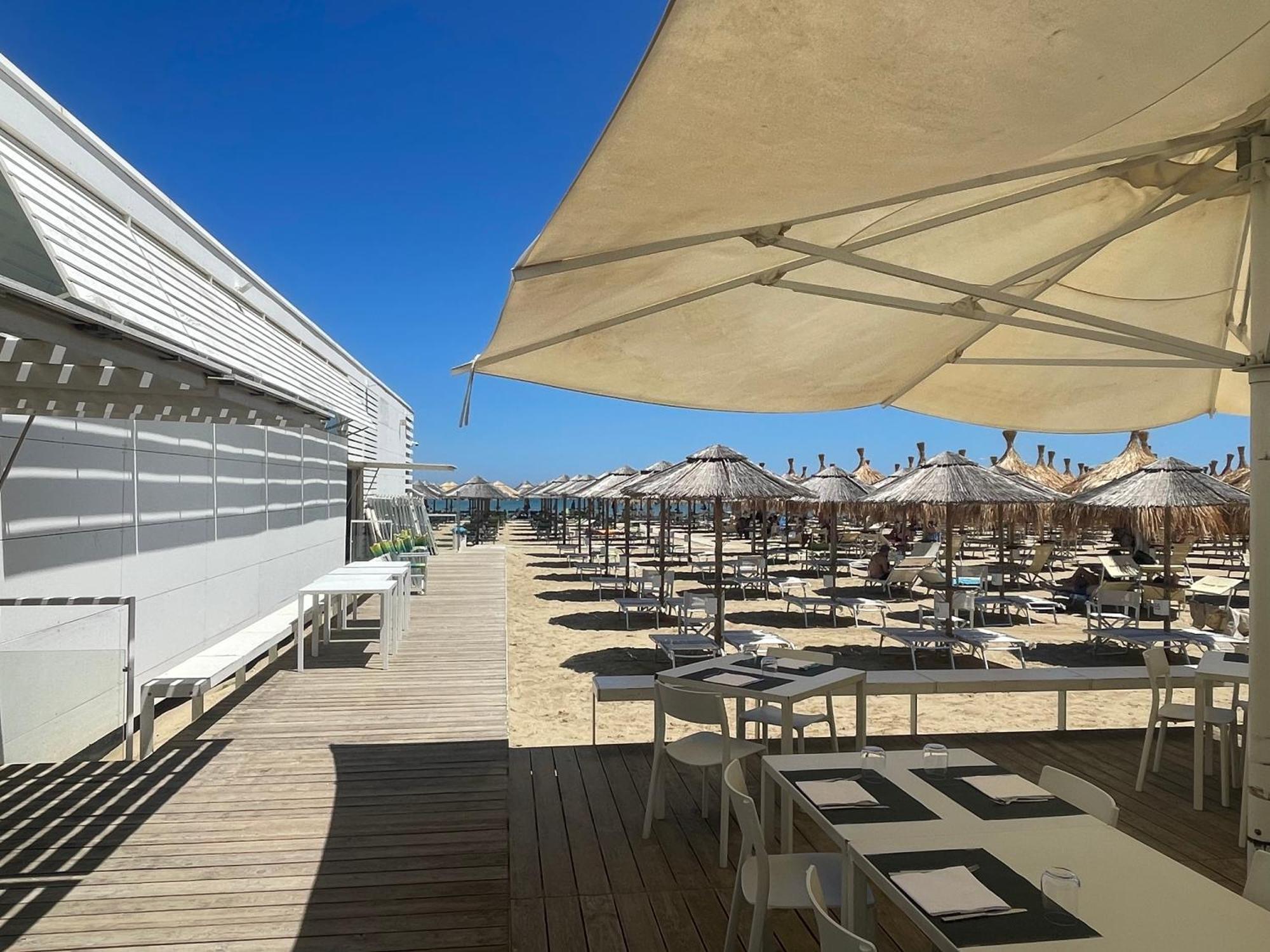 Carducci 83 Bed & Breakfast Pescara Dış mekan fotoğraf