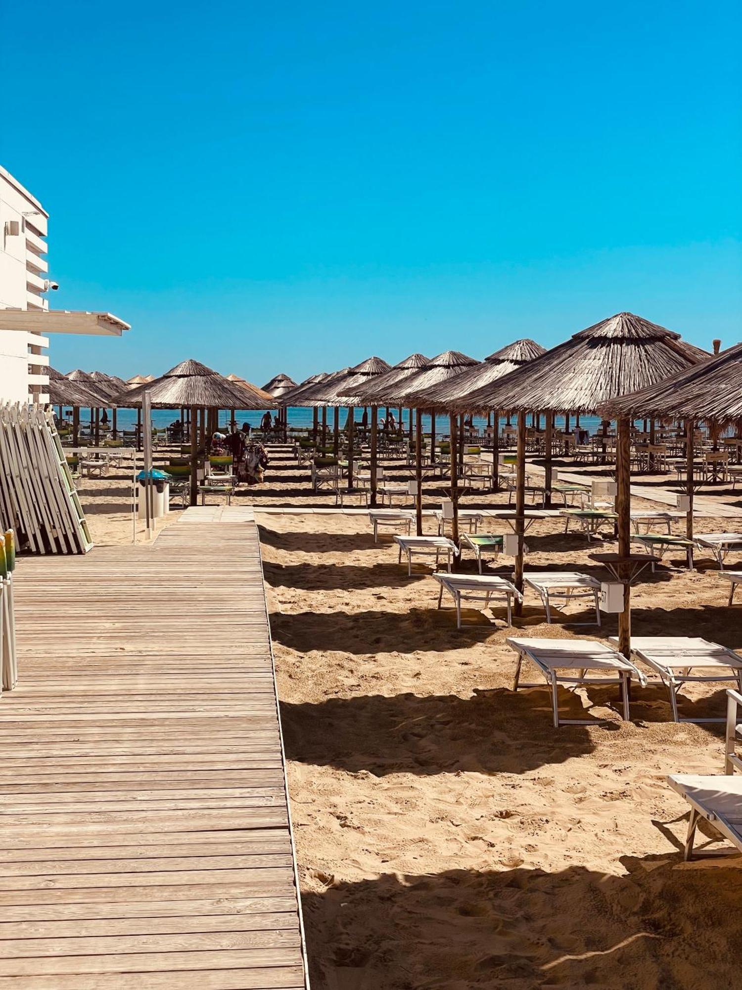 Carducci 83 Bed & Breakfast Pescara Dış mekan fotoğraf